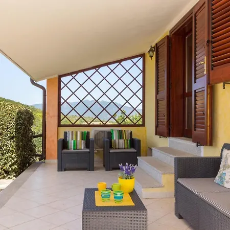 Regina - Doppia Vista Mare Con Giardino E Bbq * Costa Rei